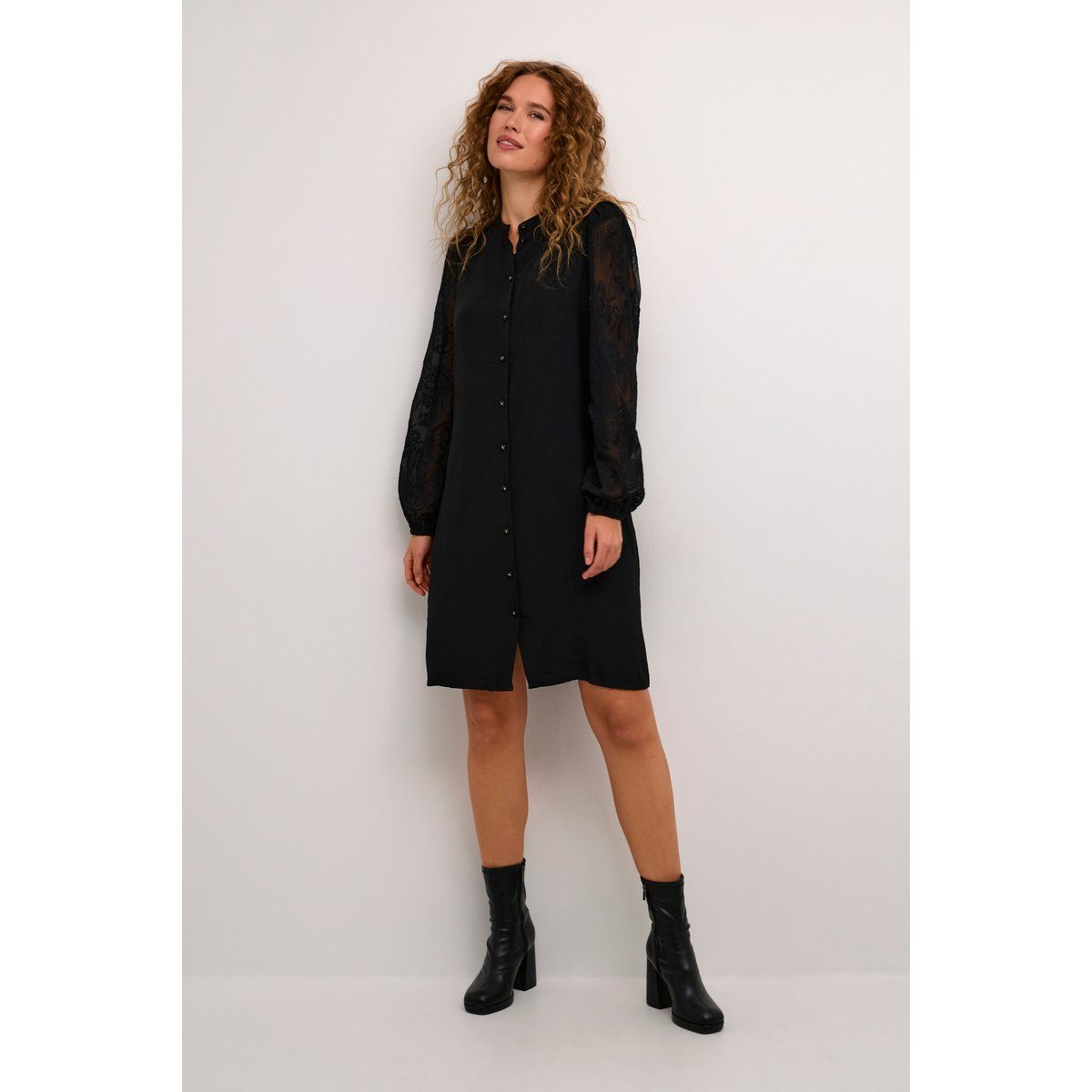 Kleid im entspannten Schnitt black