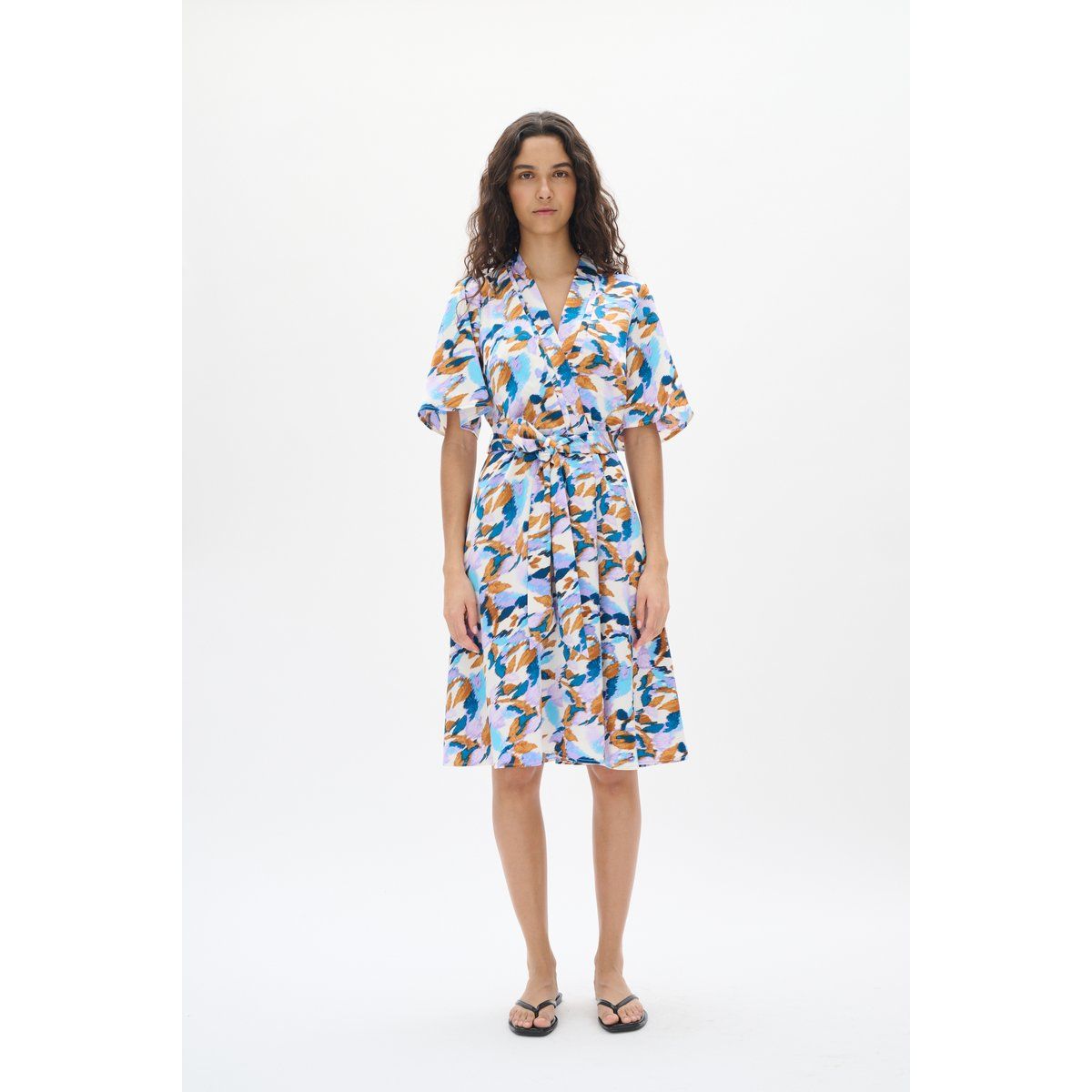 Bedrucktes Midikleid mit Bindegürtel