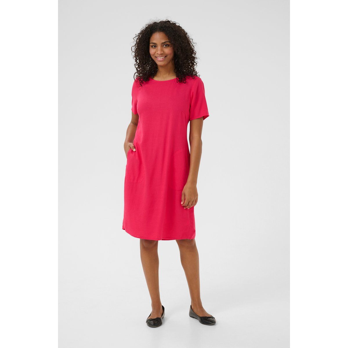 Lässiges T-Shirt-Kleid aus Leinenmischung