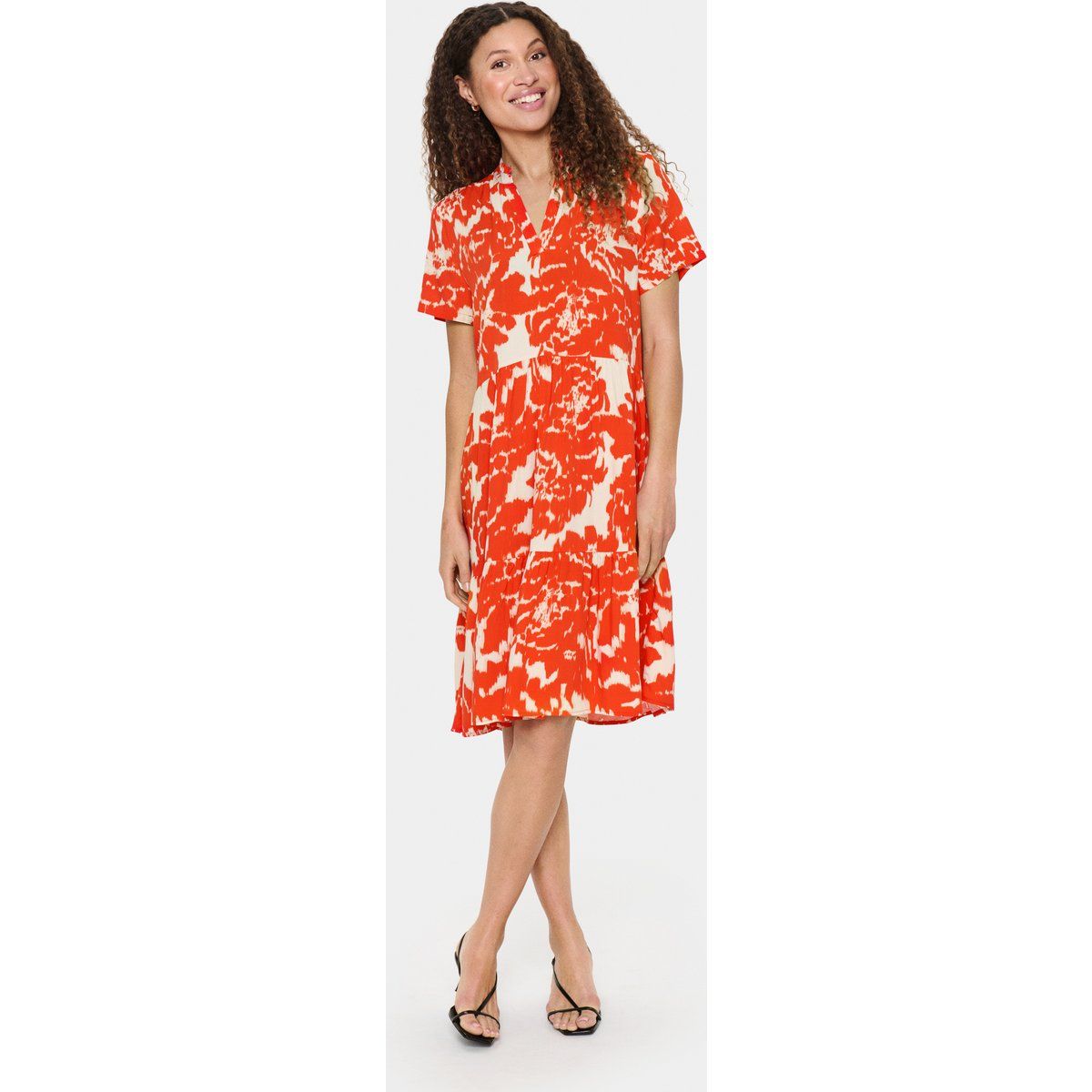 Kleid mit Blumenmuster, lockere Passform