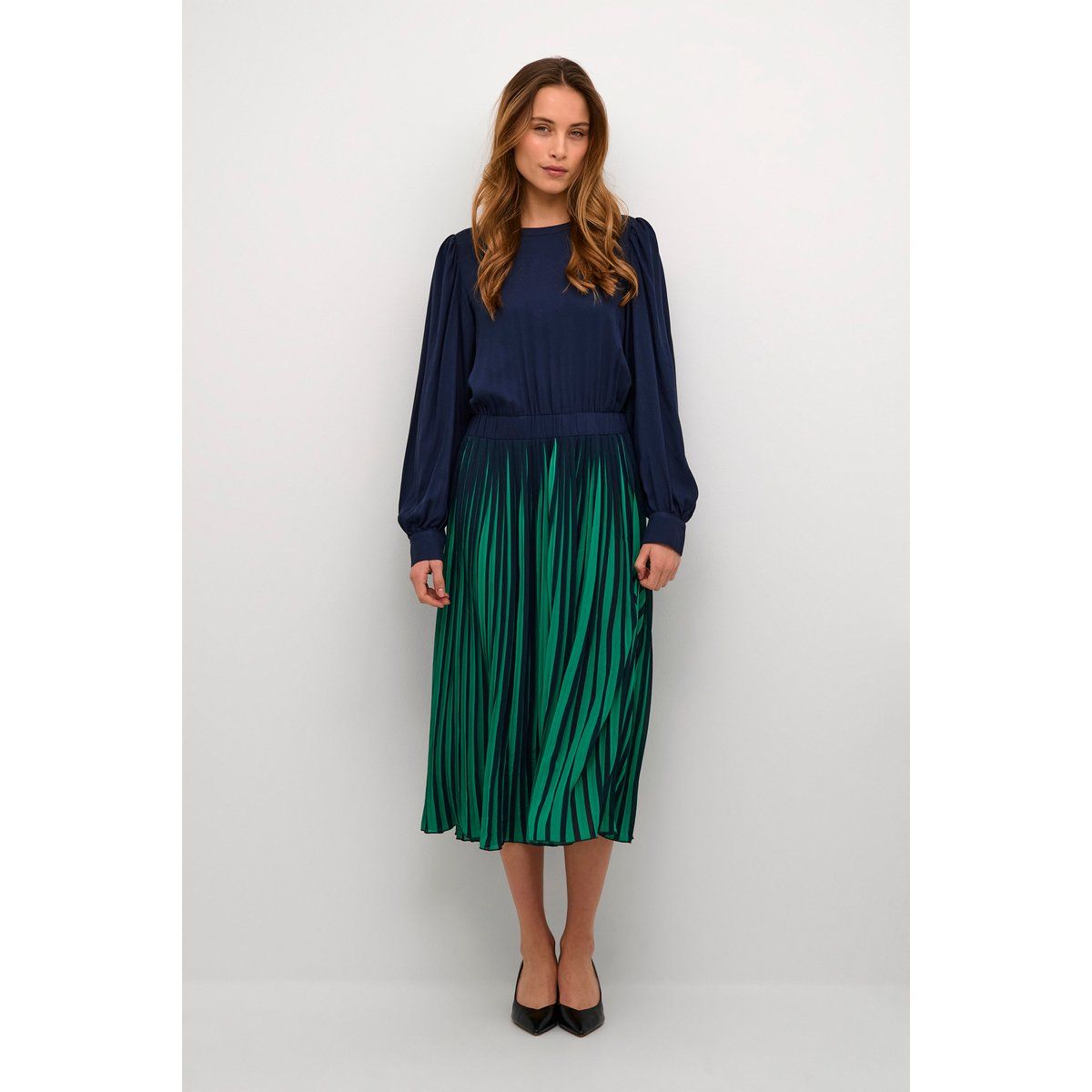 Elegantes Plissee-Midikleid