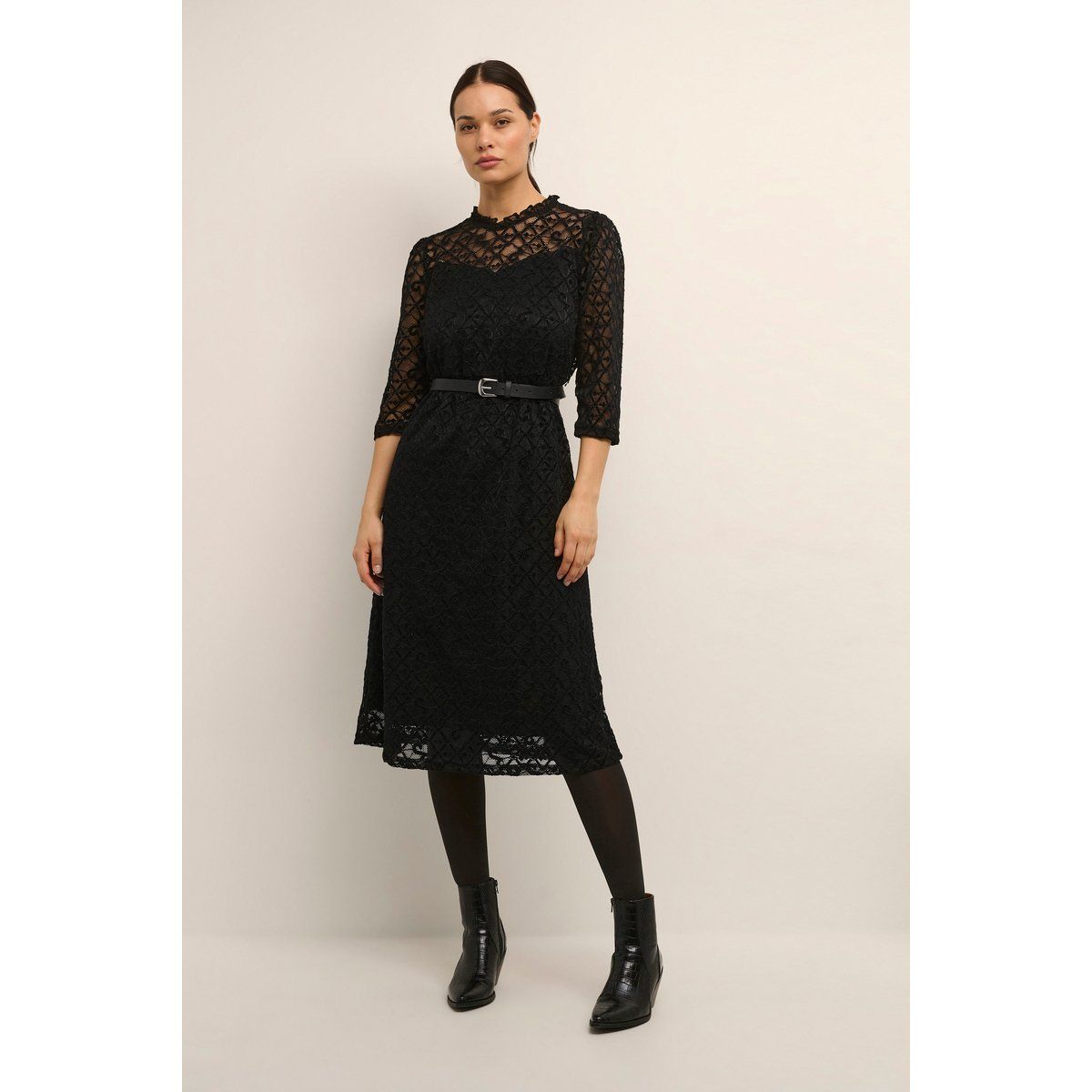 Kleid Feminine Pitch Blac