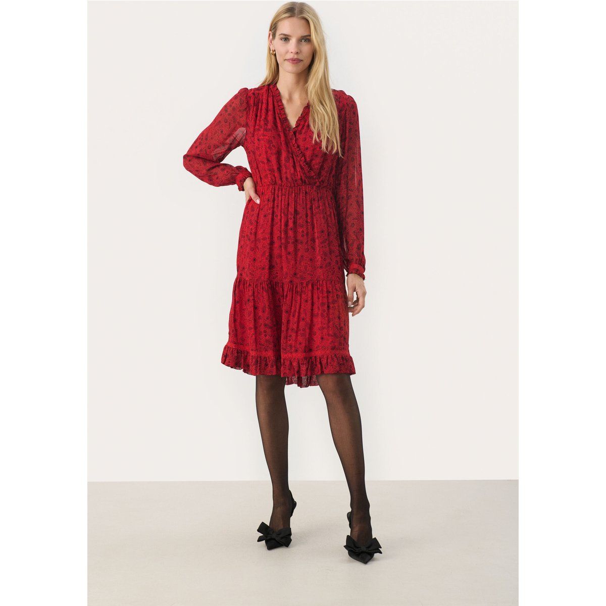 Kleid Lockere Passform red
