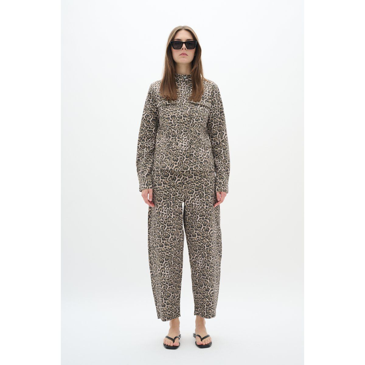 Jeansjacke mit Leopardenmuster, klassische Passform