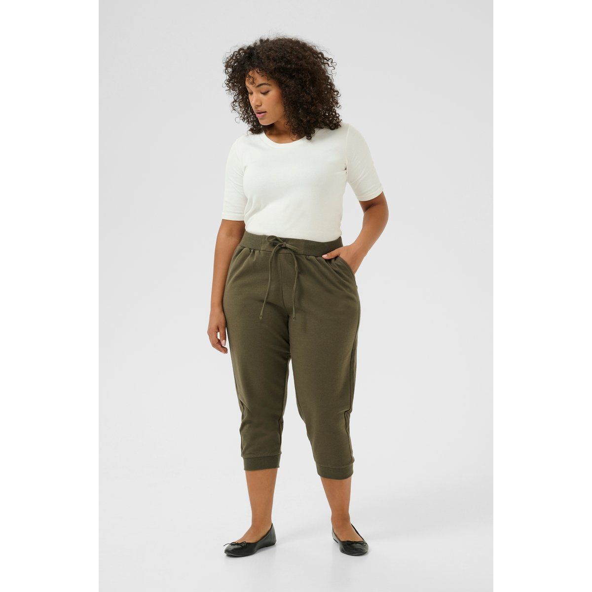 Lässige Cropped Jogginghose