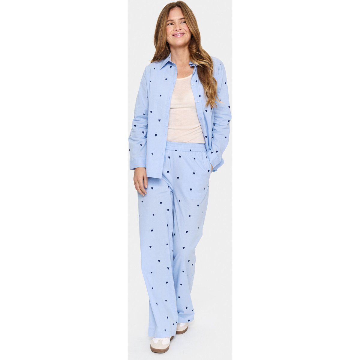 Lockere Baumwoll-Loungeschlafhose mit Herzmuster