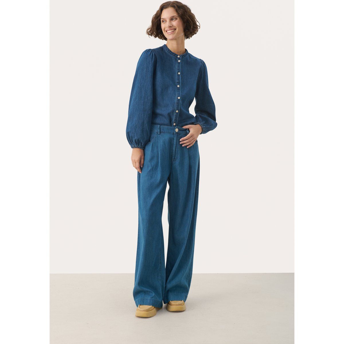 Weite Jeanshose