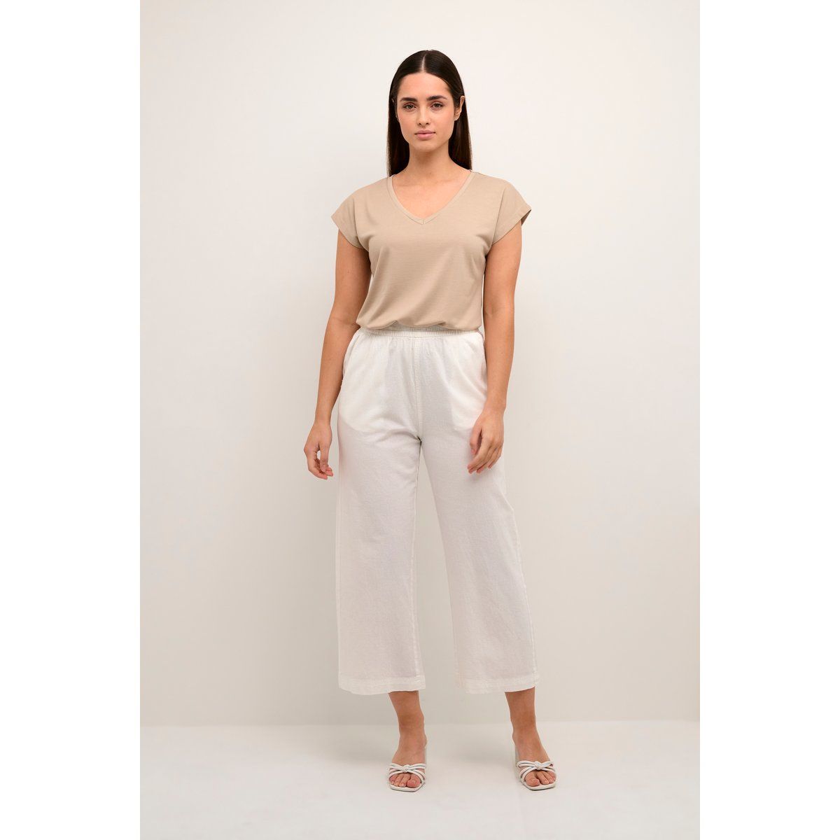 Weit geschnittene Culottes Hose in Knöchellänge