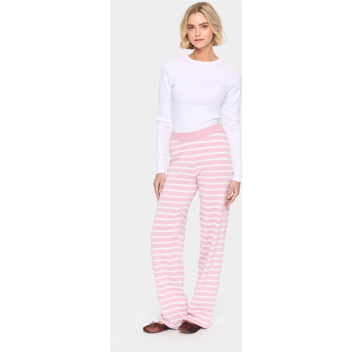 Casual Hose Gerade Passform Pink Nectar/Ice Mel Stripe pink