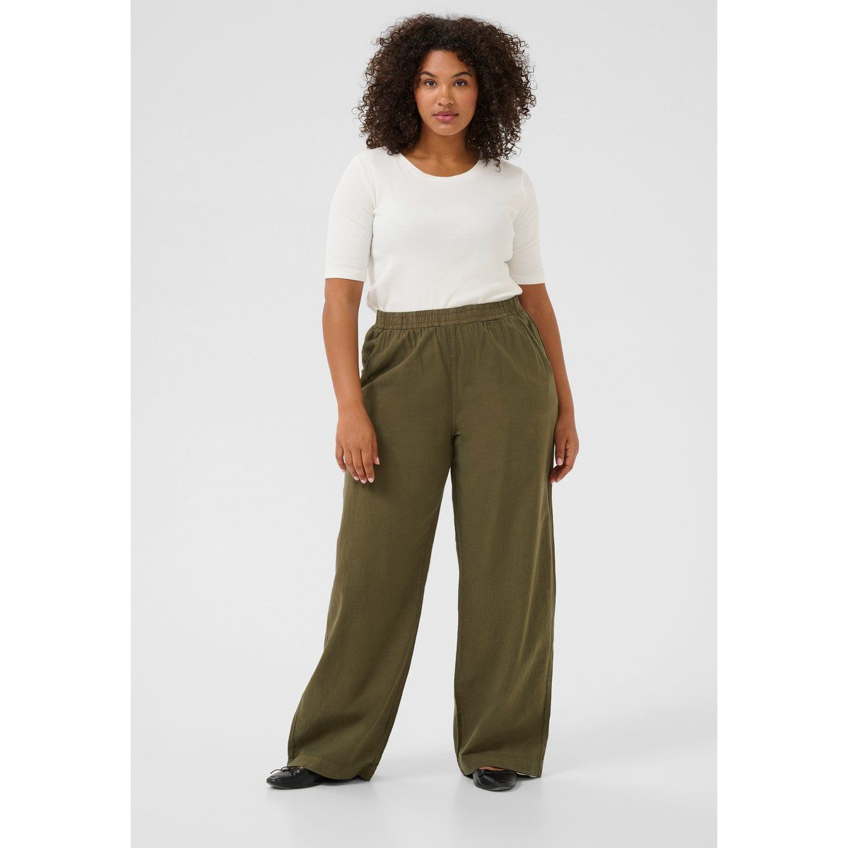 Weit geschnittene Hose mit lockerem Sitz