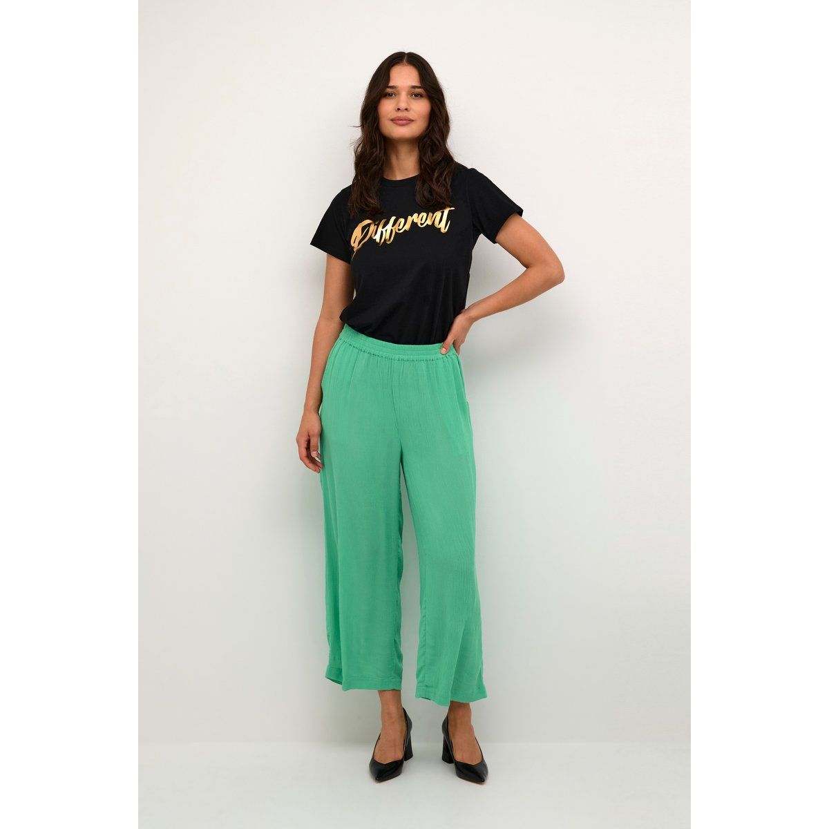 Casual Hose Loose fit Gumdrop Green