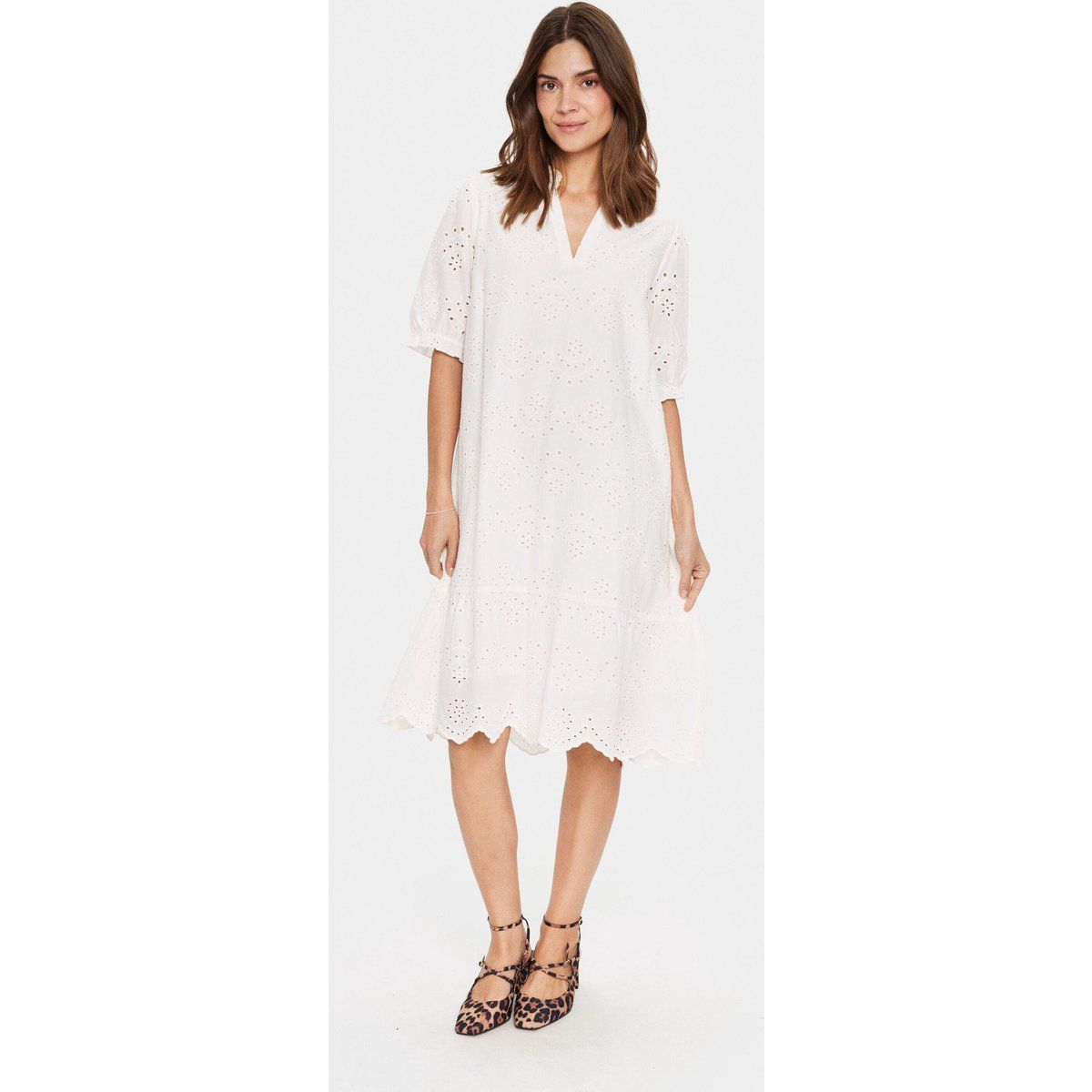 Lässiges Midi-Kleid mit Lochstickerei