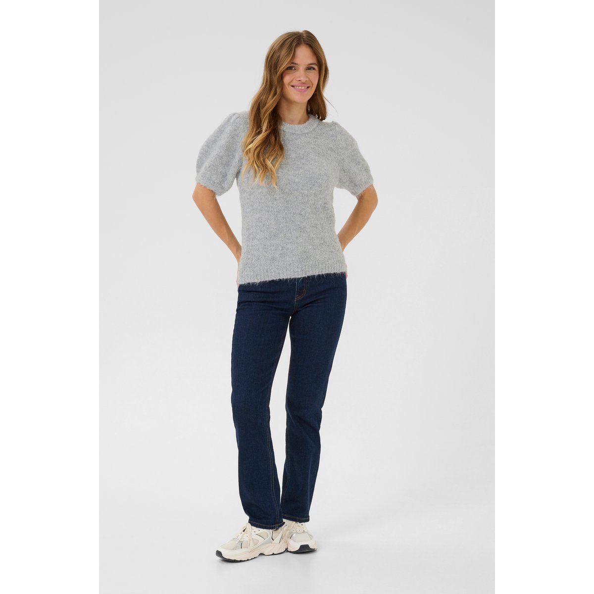 Grauer Kurzarm Strickpullover