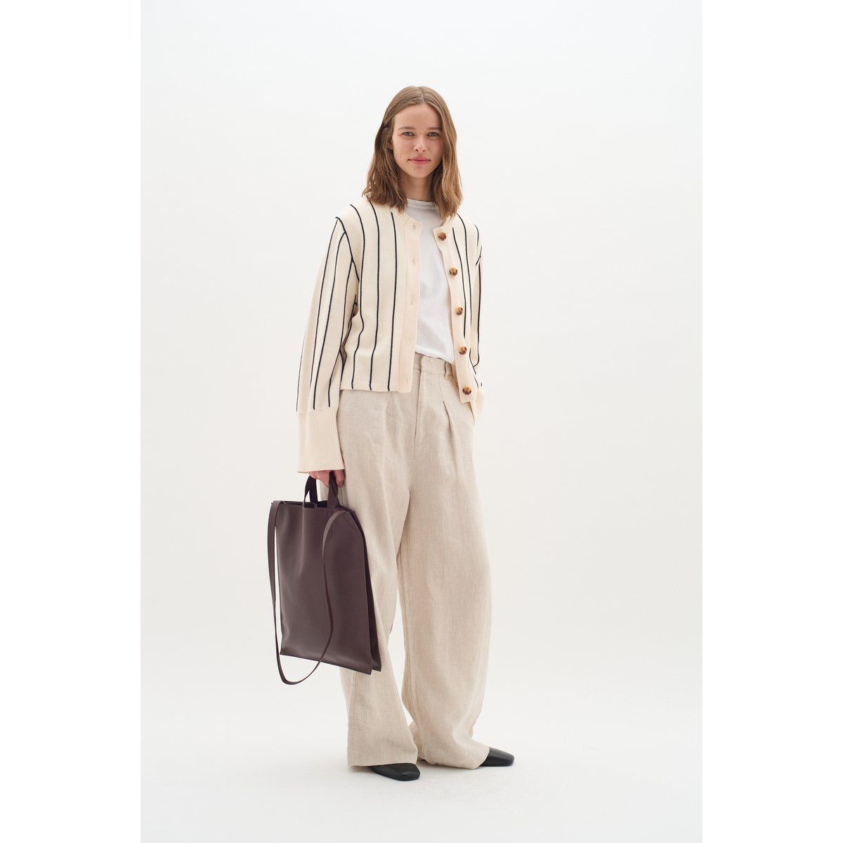 Gestreifte Strickjacke aus Baumwollmischung