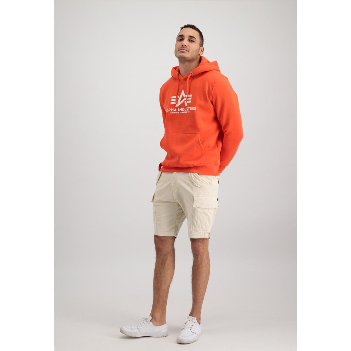 Herren Basic Hoodie mit großem Logo