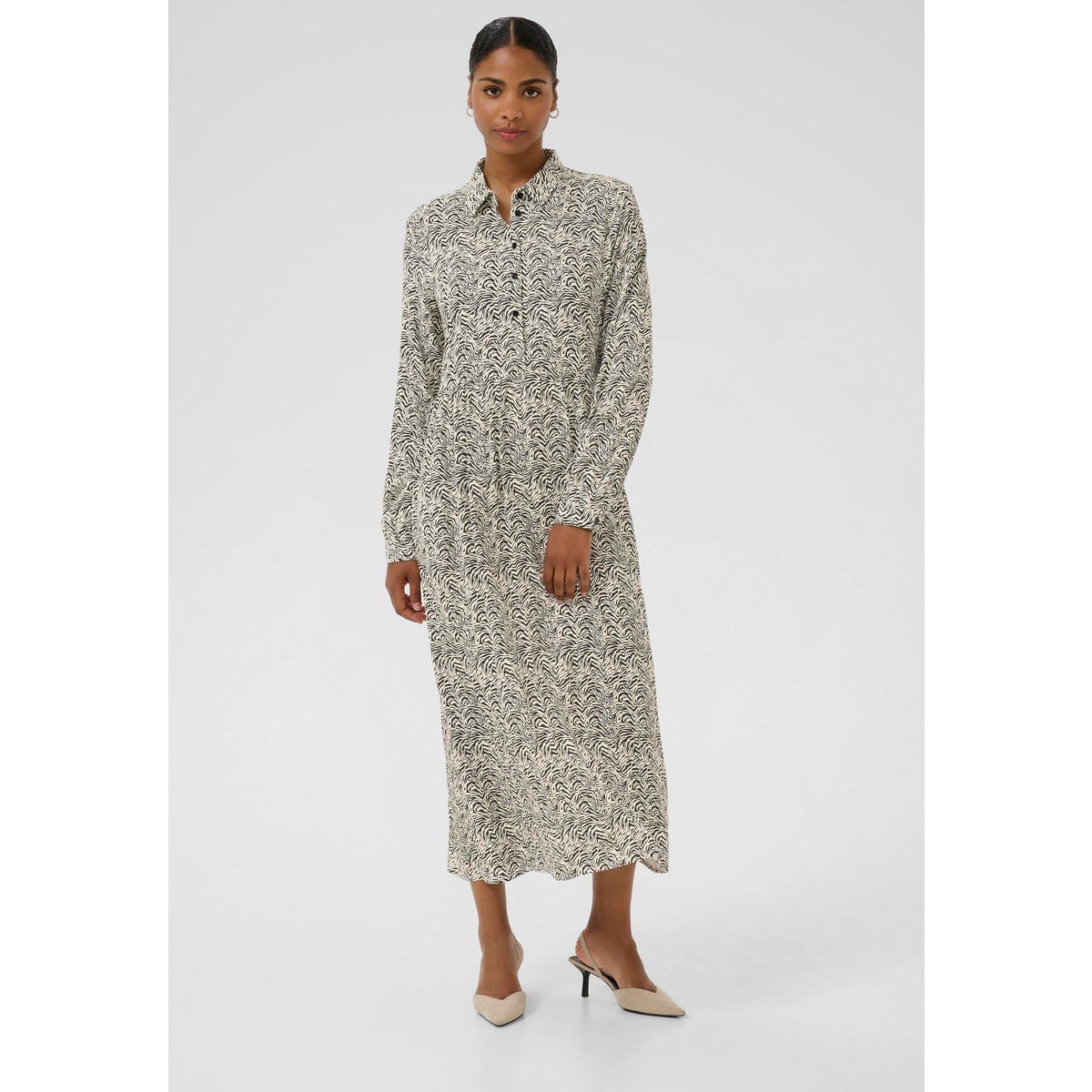 Elegantes Langarm-Hemdkleid mit Muster