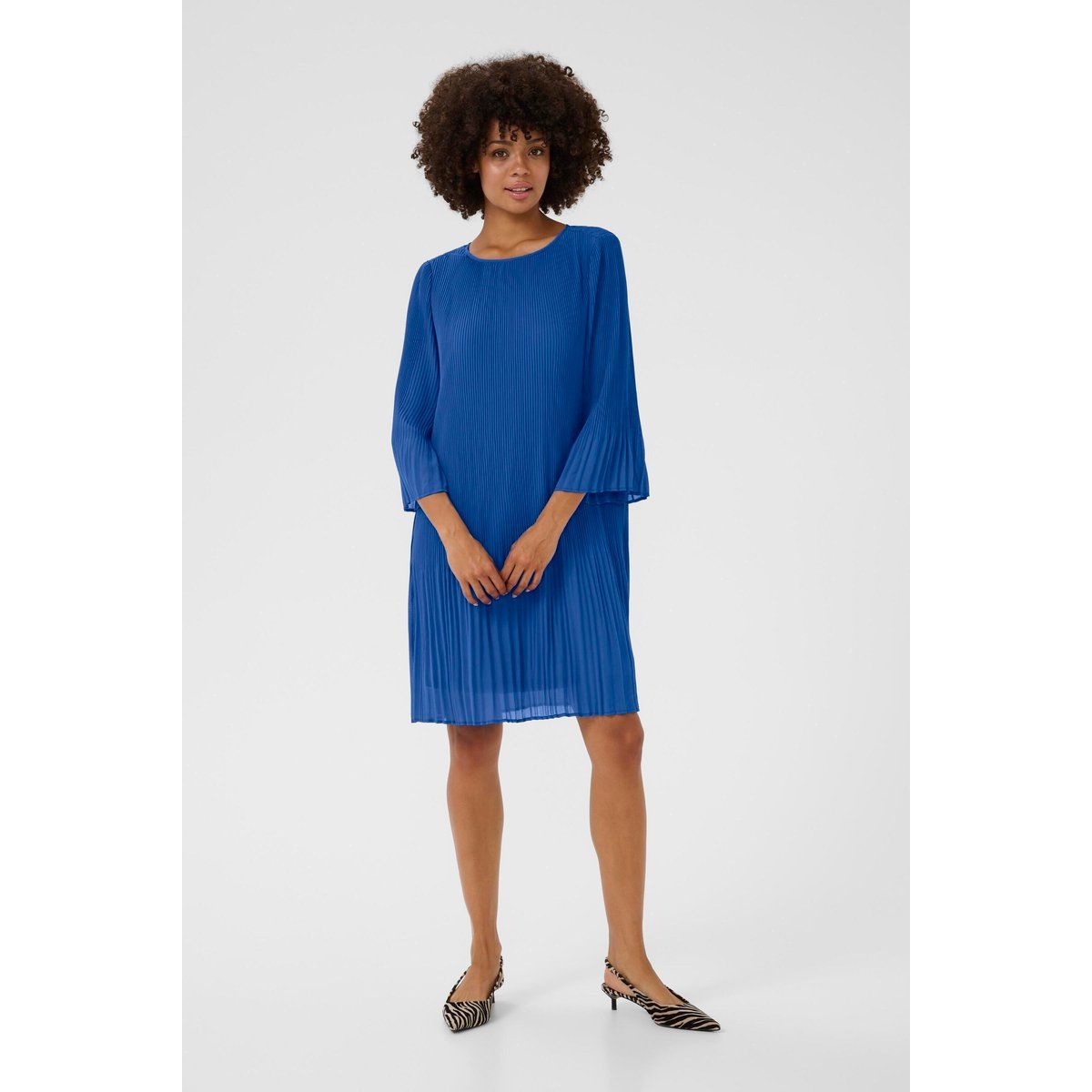 Plissee-A-Linien-Kleid mit Ärmeln