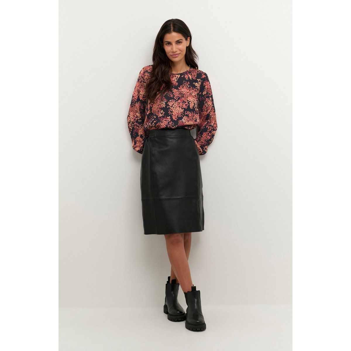 Viskosebluse mit Blumendruck