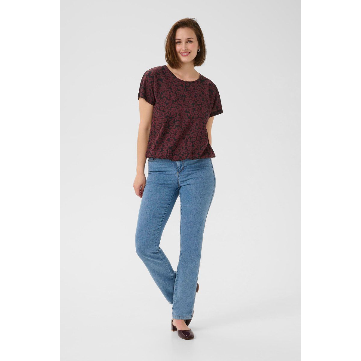 Locker geschnittenes T-Shirt mit Blumenmuster