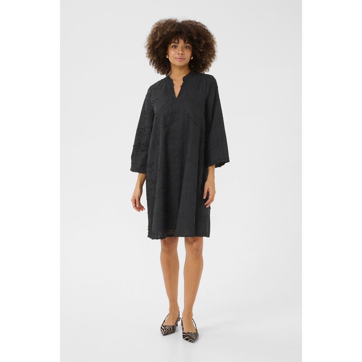 Schwingendes A-Linien Kleid Schwarz