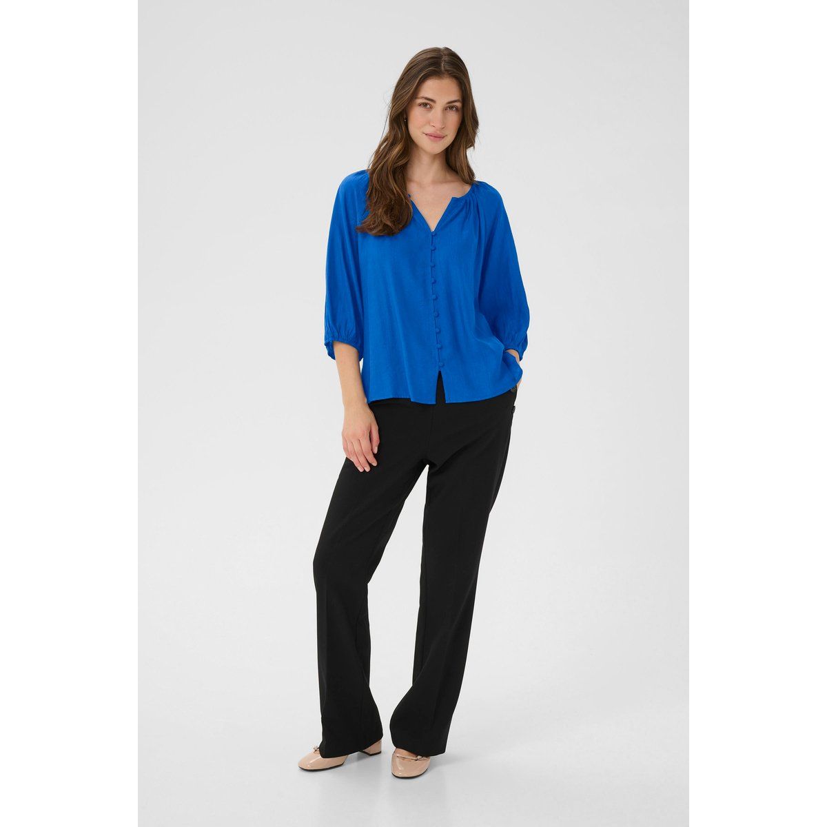 Locker geschnittene Bluse mit Knopfleiste