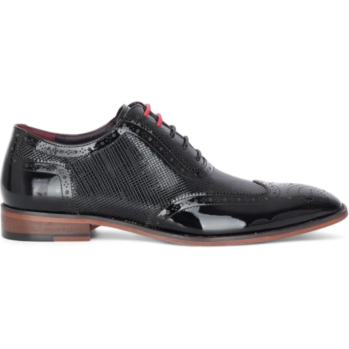 Schwarze Brogue Schuhe aus Lackleder