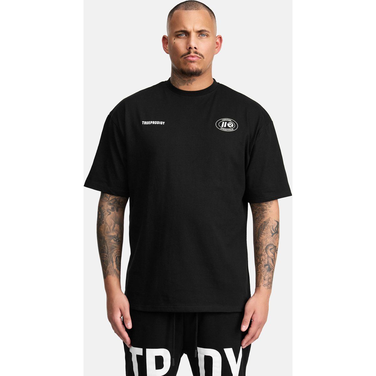 Grafik T-Shirt im urbanen Stil