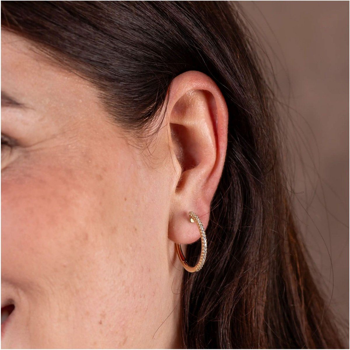 Diamantbesetzte Gold-Creolen