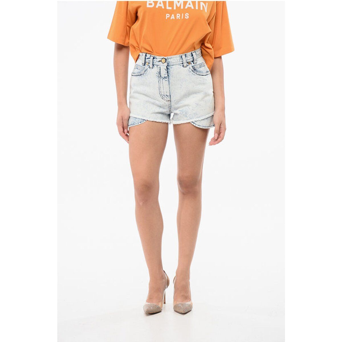 Hoch taillierte Jeansshorts in heller Waschung