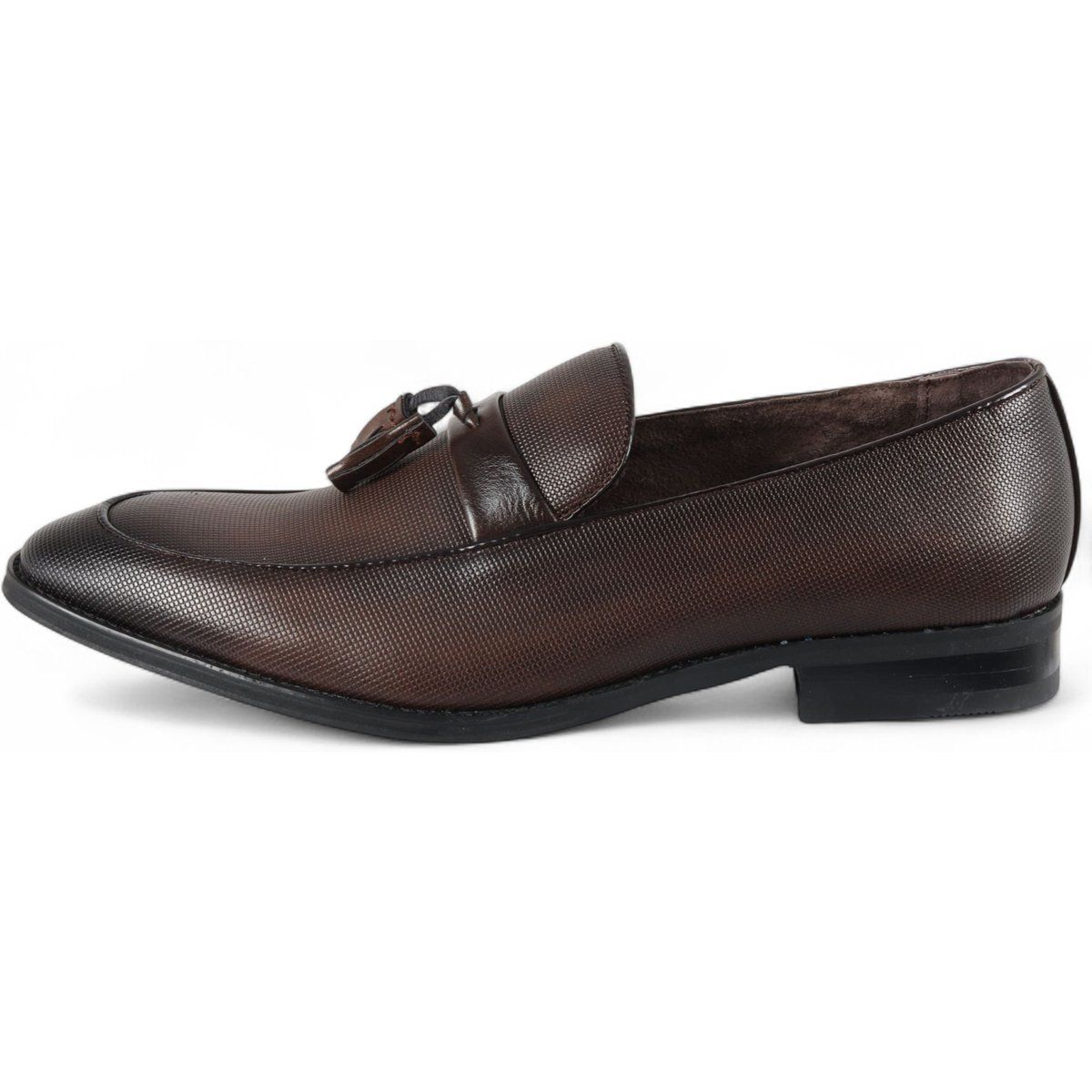 Klassische braune Leder-Slipper mit Quasten