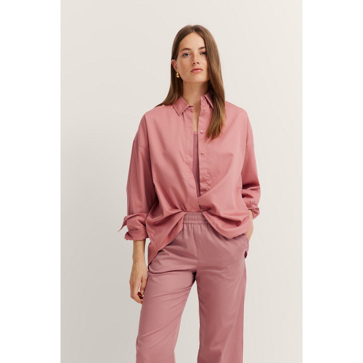 Elegante Baumwoll-Satin Bluse mit Knopfleiste