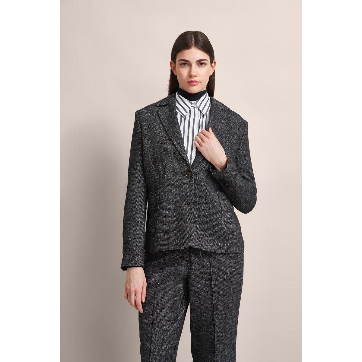 Eleganter Blazer aus Wollmischung