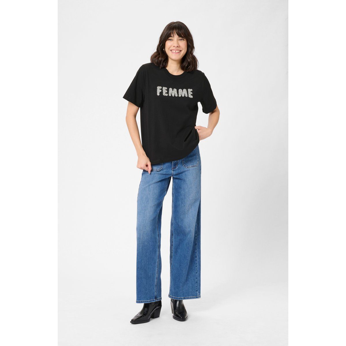 T-shirt KAarina T-shirt Regular fit black