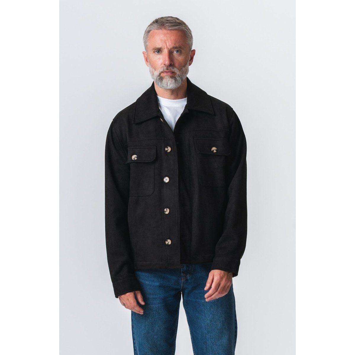 Schwarze Herrenjacke mit Knopfleiste