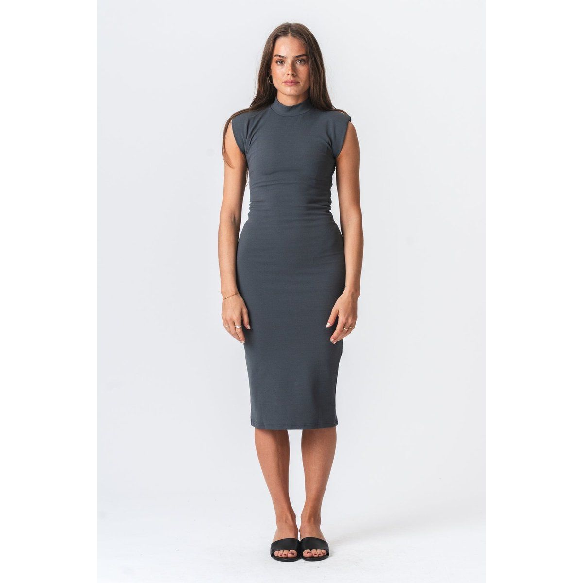 Figurbetontes Midikleid mit Stehkragen