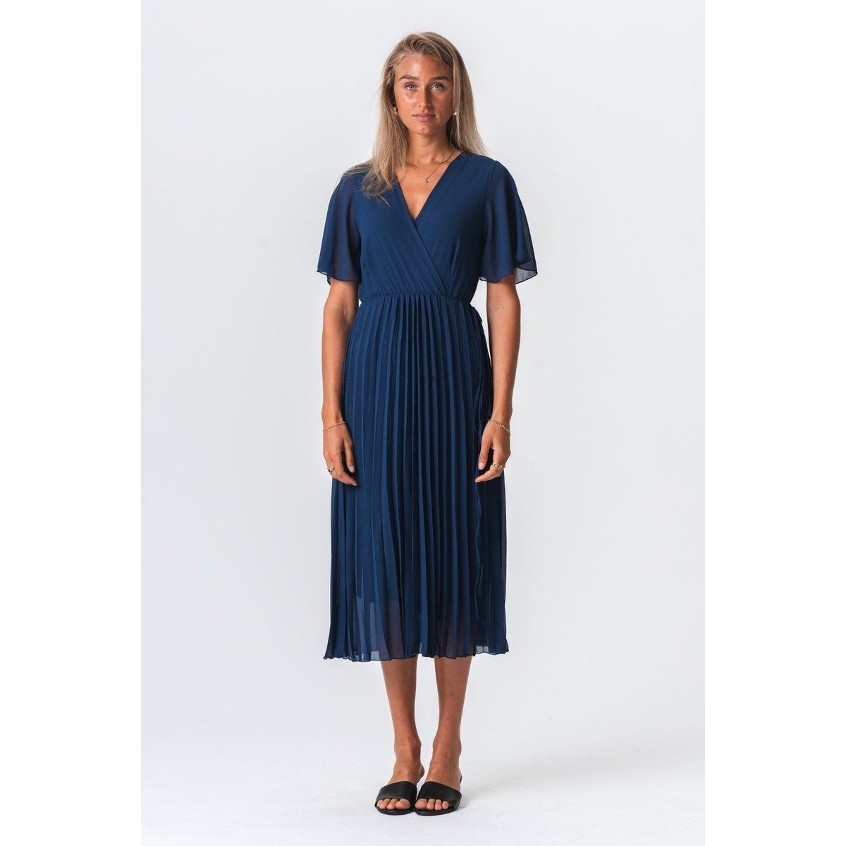Elegantes Plissee-Midikleid