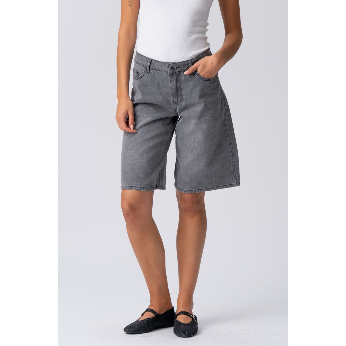 Graue Denim Bermuda Shorts Jorts