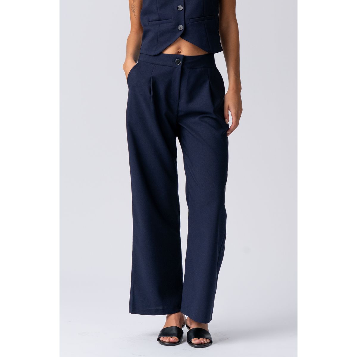 Elegante, weitgeschnittene Faltenhose