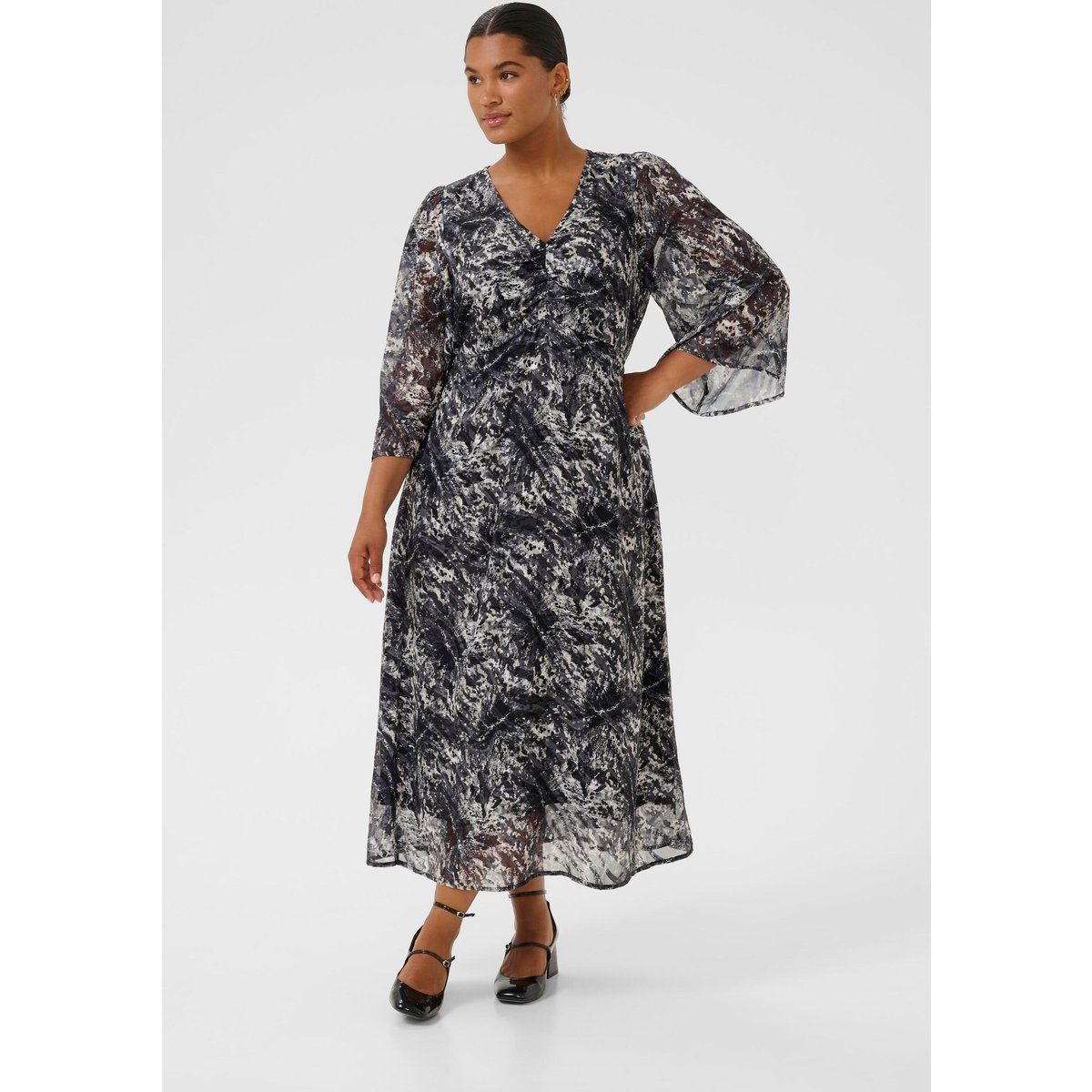 Midikleid mit Blumenmuster und Ärmeln