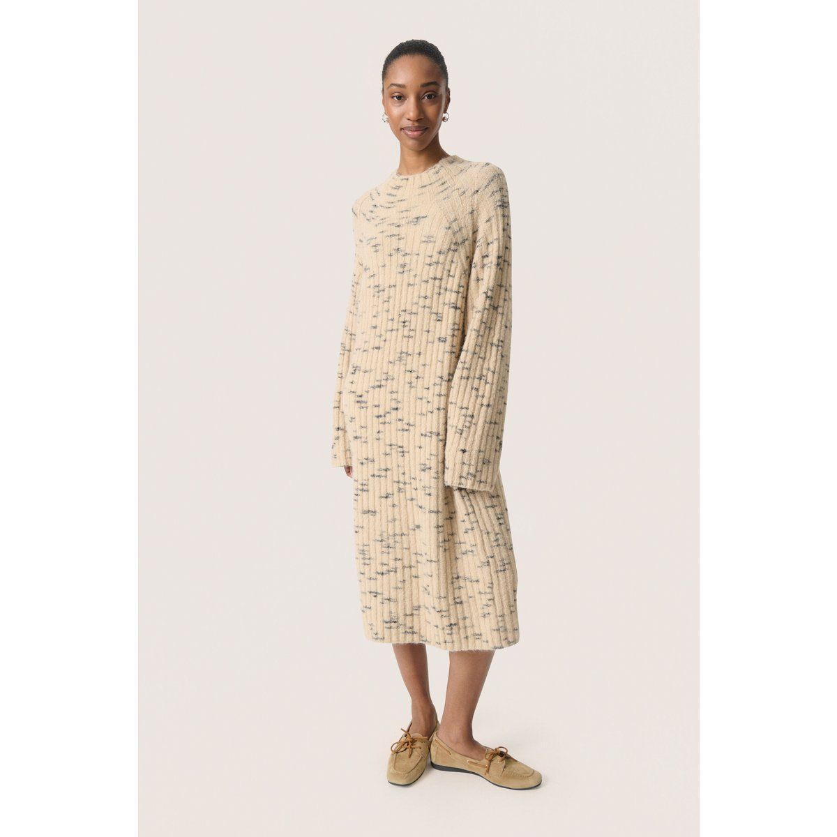 Kleid SLLiora Kleid Lockere Passform beige