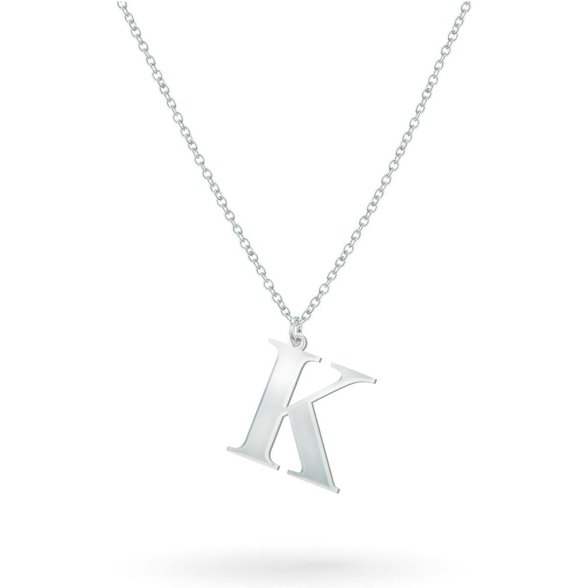 Minimalistische Kette mit K-Anhänger