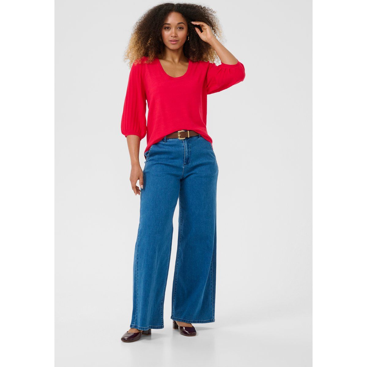 Roter Rundhals-Pullover mit Puffärmeln