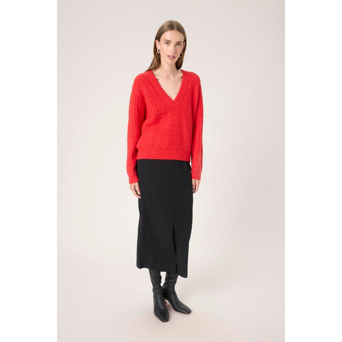 V-Ausschnitt Zopfmuster Strickpullover