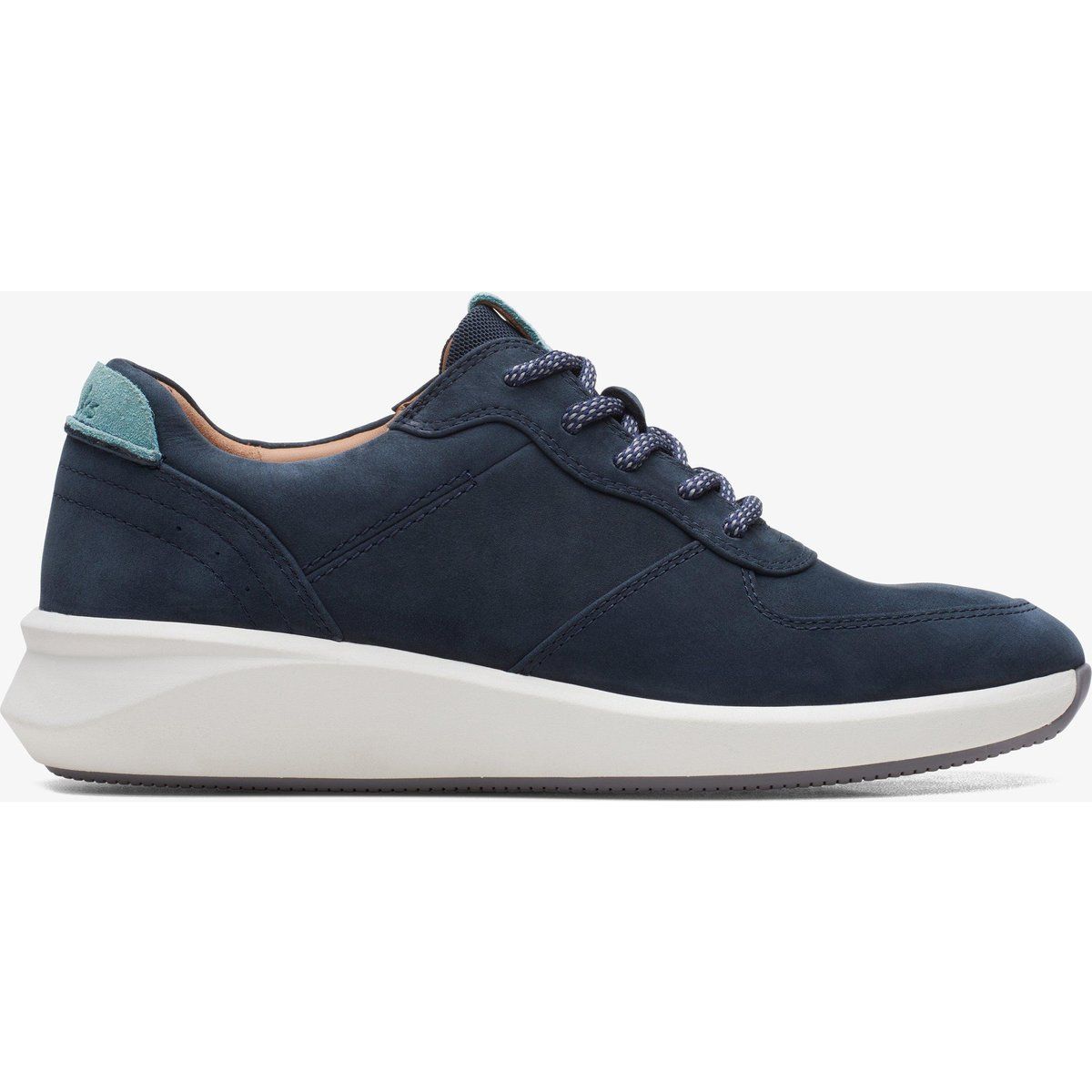 Eleganter sportlicher Nubuk-Trainer