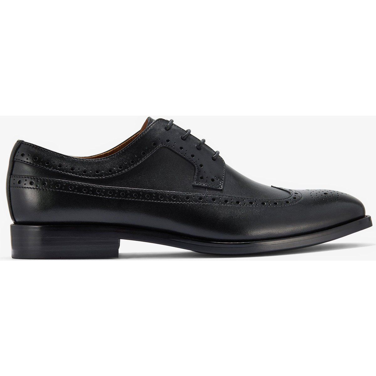 Klassischer schwarzer Brogue Derby Lederschuh