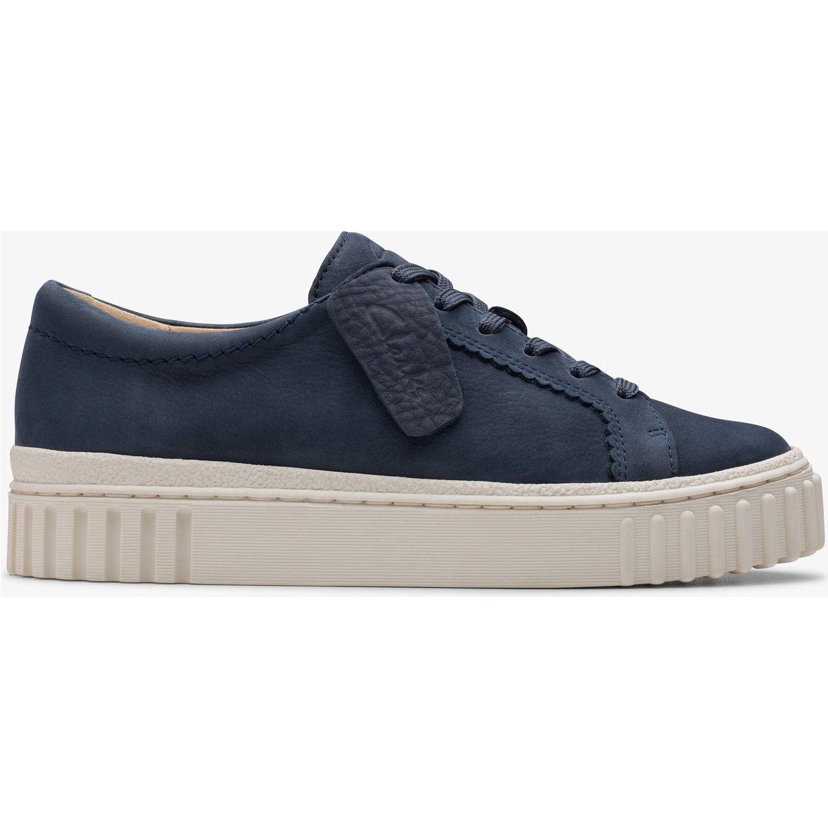 Nubukleder Low-Top Plateau Sneaker