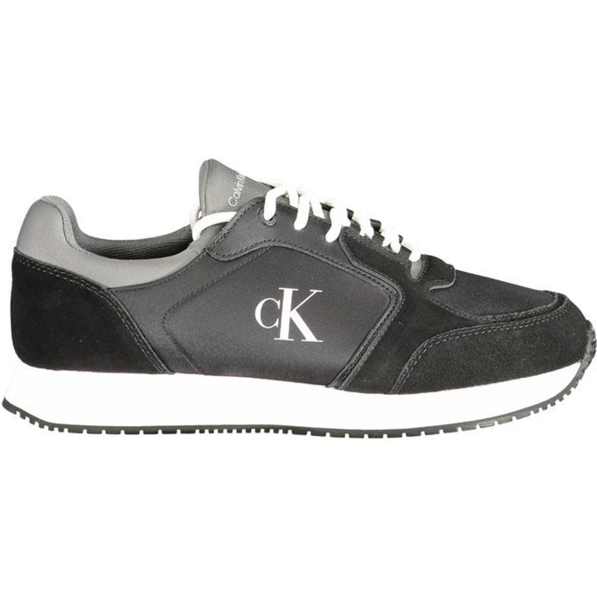 Low-Top-Trainer aus Materialmix