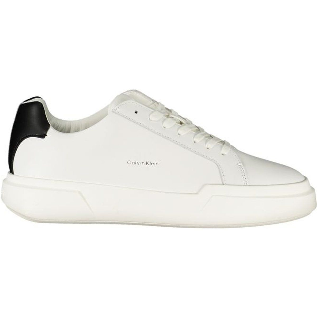 Niedrig geschnittene Schnürsenkel-Sneaker