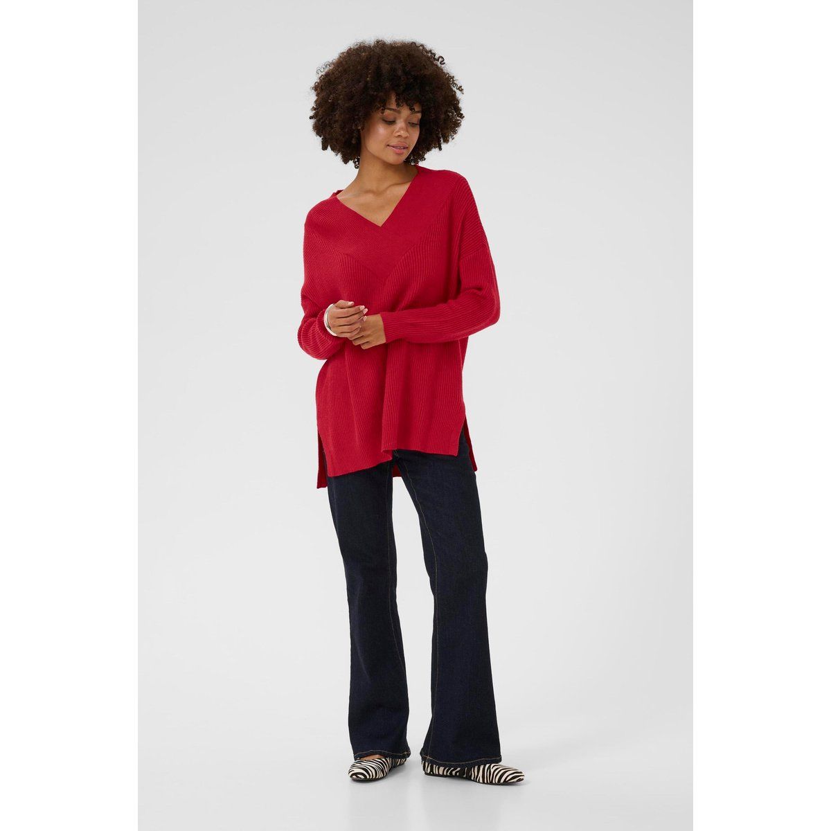 Oversize Strickpullover mit V-Ausschnitt