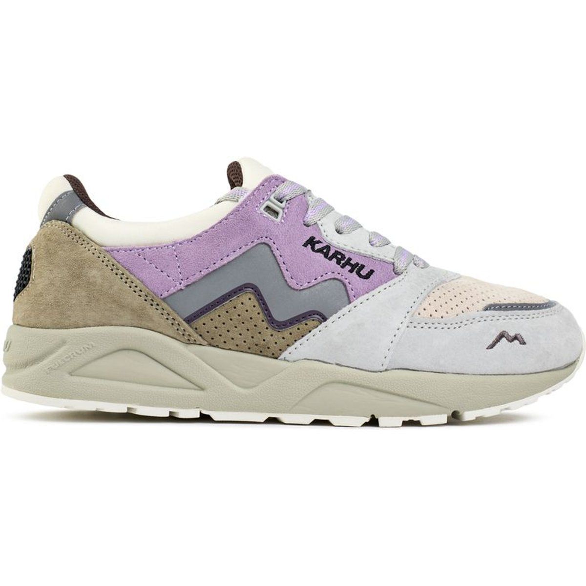 Retro-inspirierter Lauf-Sneaker
